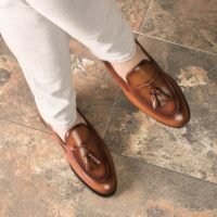 husky & smith cognac loafers Rounded toe for traditional English Look